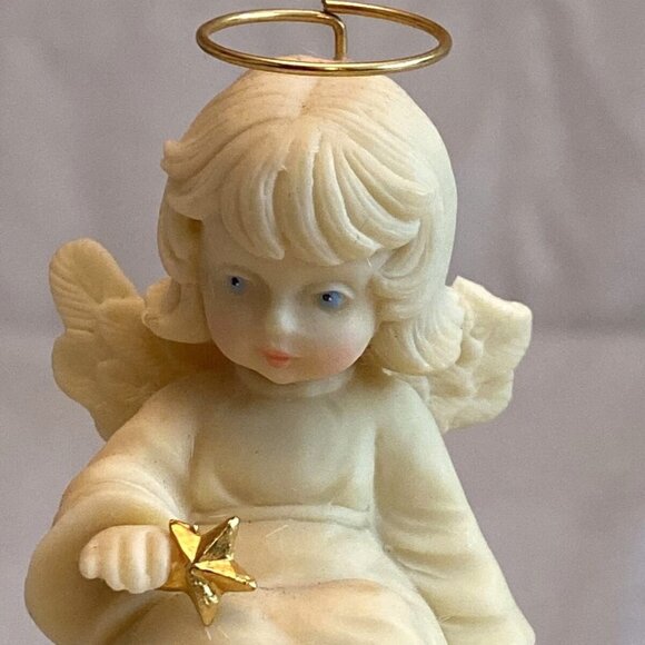 Studio Collection  Heavenly Angel Tom Rubel 1994 retired Figurine Sweet Memories - Picture 2 of 8